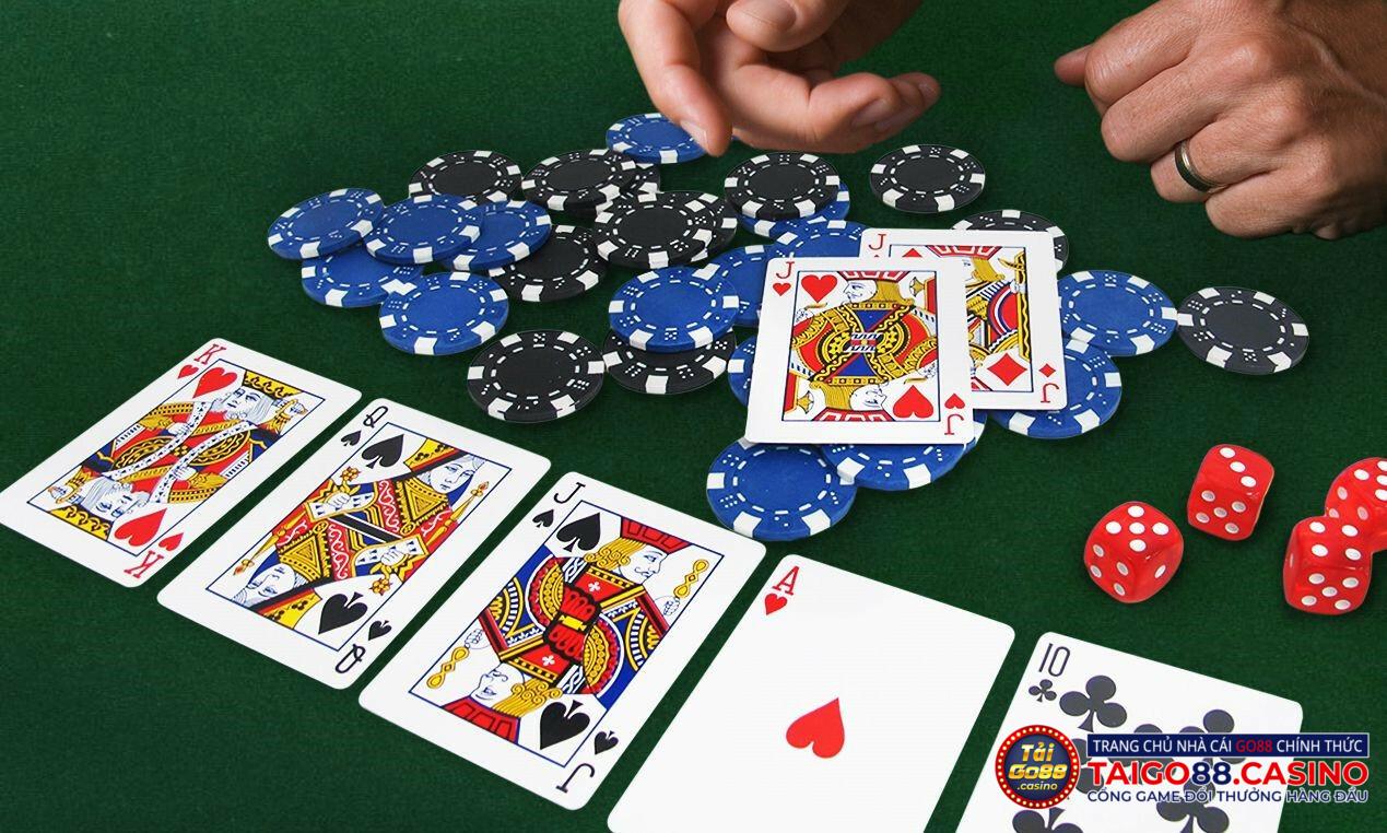 Cách chơi Xì Tố kiểu Texas Hold’em đơn giản, dễ hiểu dành cho người mới